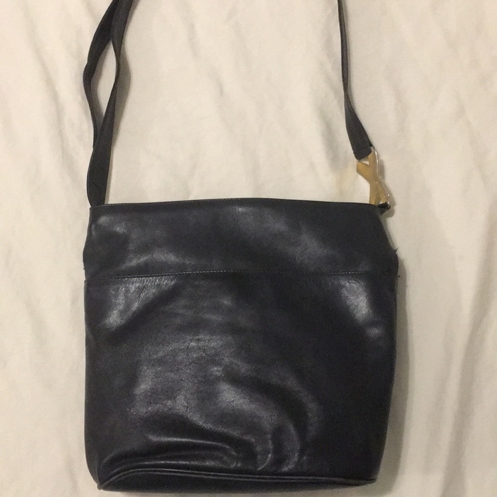 VGUC leather handbag By Paloma Picasso